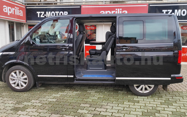 VW Transporter 2.0 TDI T6.1 Highline 4M DSG tehergépkocsi 3,5t össztömegig - 1968cm3 Diesel 121393 3/12