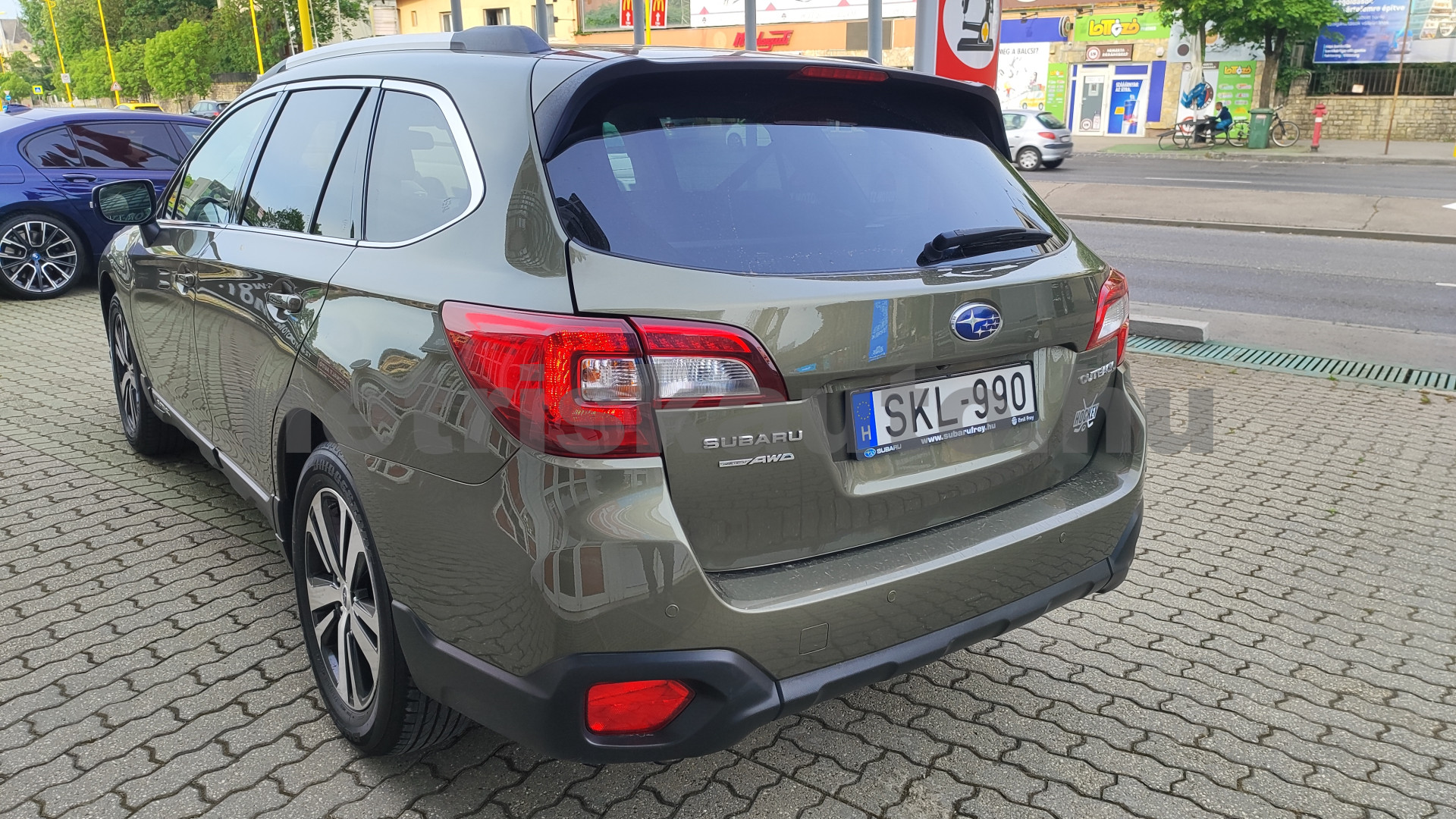 SUBARU Outback 2.5 Sport EyeSight Aut. személygépkocsi - 2498cm3 Benzin 121463 2/12