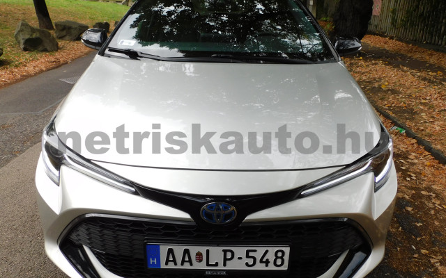 TOYOTA Corolla 2.0 Hybrid Comfort e-CVT személygépkocsi - 1987cm3 Hybrid 120401 11/12