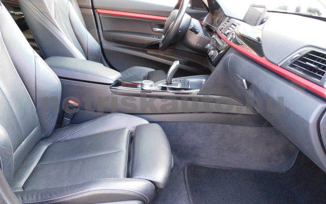 BMW 3-as sorozat 330d xDrive Sport Aut. személygépkocsi - 2993cm3 Diesel 121262 8/12