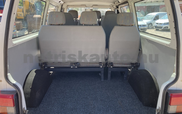 VW TRANSPORTER T4 2.5 7DB 1T2 HOSSZÚ 9 FŐS BUSZ,MAGYAR,GYORSAN ELVIHETŐ személygépkocsi - 2459cm3 Diesel 121542 10/10