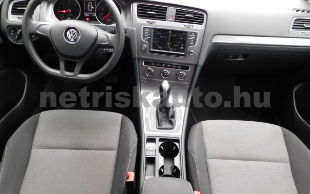 VW Golf 1.6 TDI BMT Trendline DSG személygépkocsi - 1598cm3 Diesel 120441 7/12