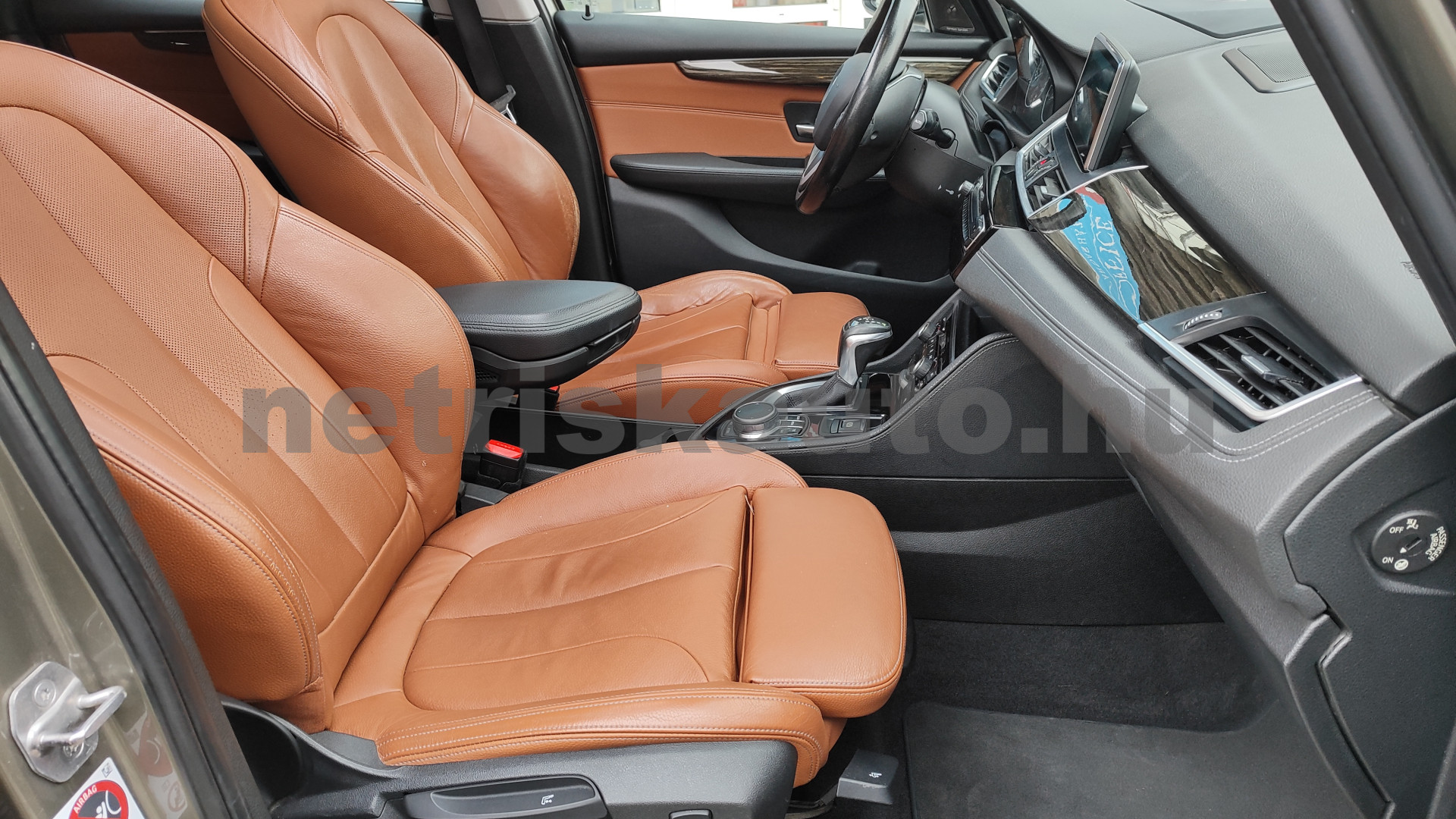 BMW 2-es sorozat 225xe iPerformance Sport Aut. személygépkocsi - 1499cm3 Hybrid 121387 10/12