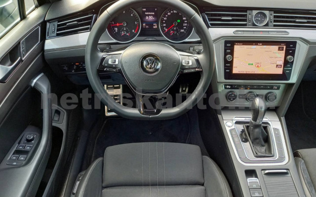 VW Passat 2.0 TDI BMT SCR 4Motion DSG7 személygépkocsi - 1968cm3 Diesel 120497 10/49