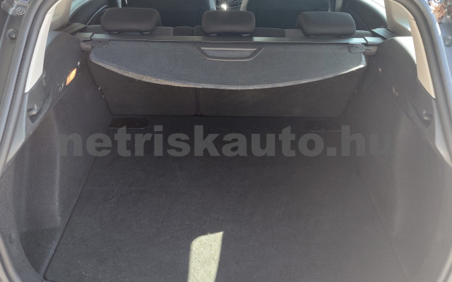 RENAULT Clio 1.2 16V Intens személygépkocsi - 1149cm3 Benzin 120649 11/12
