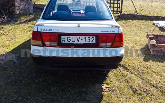SUZUKI Swift 1.3 GL Sedan személygépkocsi - 1298cm3 Benzin 121104 2/9