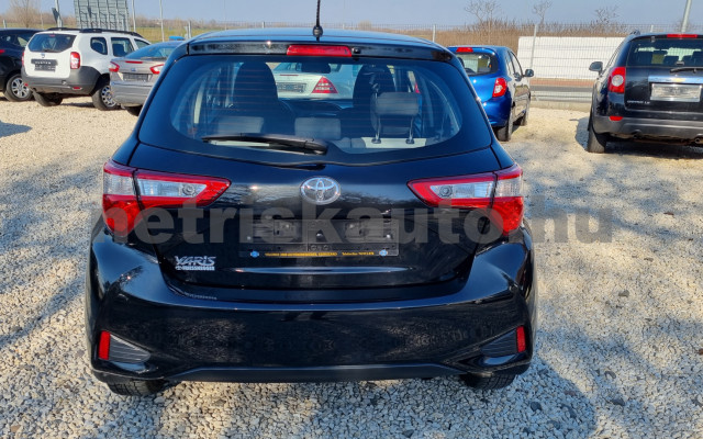TOYOTA Yaris 1.5 Dual VVT-iE Active City személygépkocsi - 1496cm3 Benzin 120027 6/12