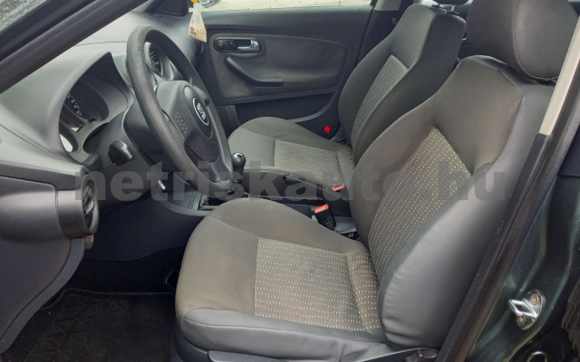 SEAT Cordoba 1.4 Reference Cool személygépkocsi - 1390cm3 Benzin 120492 12/33