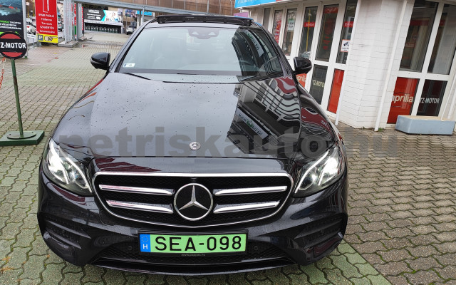 MERCEDES-BENZ E-osztály E 300 de 9G-TRONIC EQ Power személygépkocsi - 1950cm3 Hybrid 121326 3/12