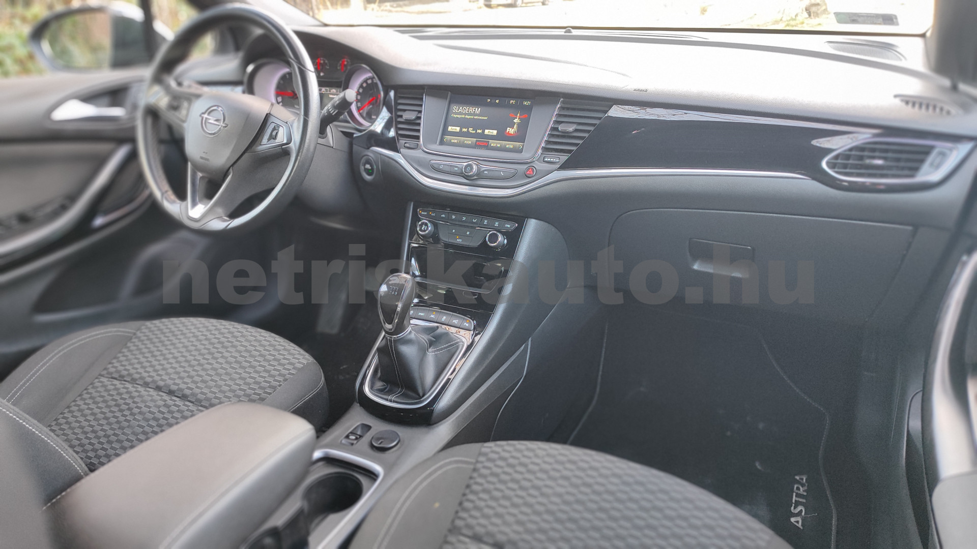 OPEL Astra 1.4 T Innovation személygépkocsi - 1399cm3 Benzin 121336 7/12