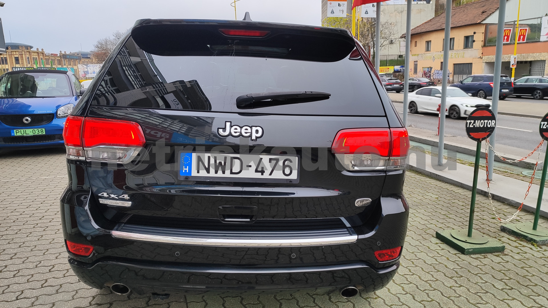 JEEP Grand Cherokee 3.0 V6 CRD Overland Aut. személygépkocsi - 2987cm3 Diesel 121427 4/12