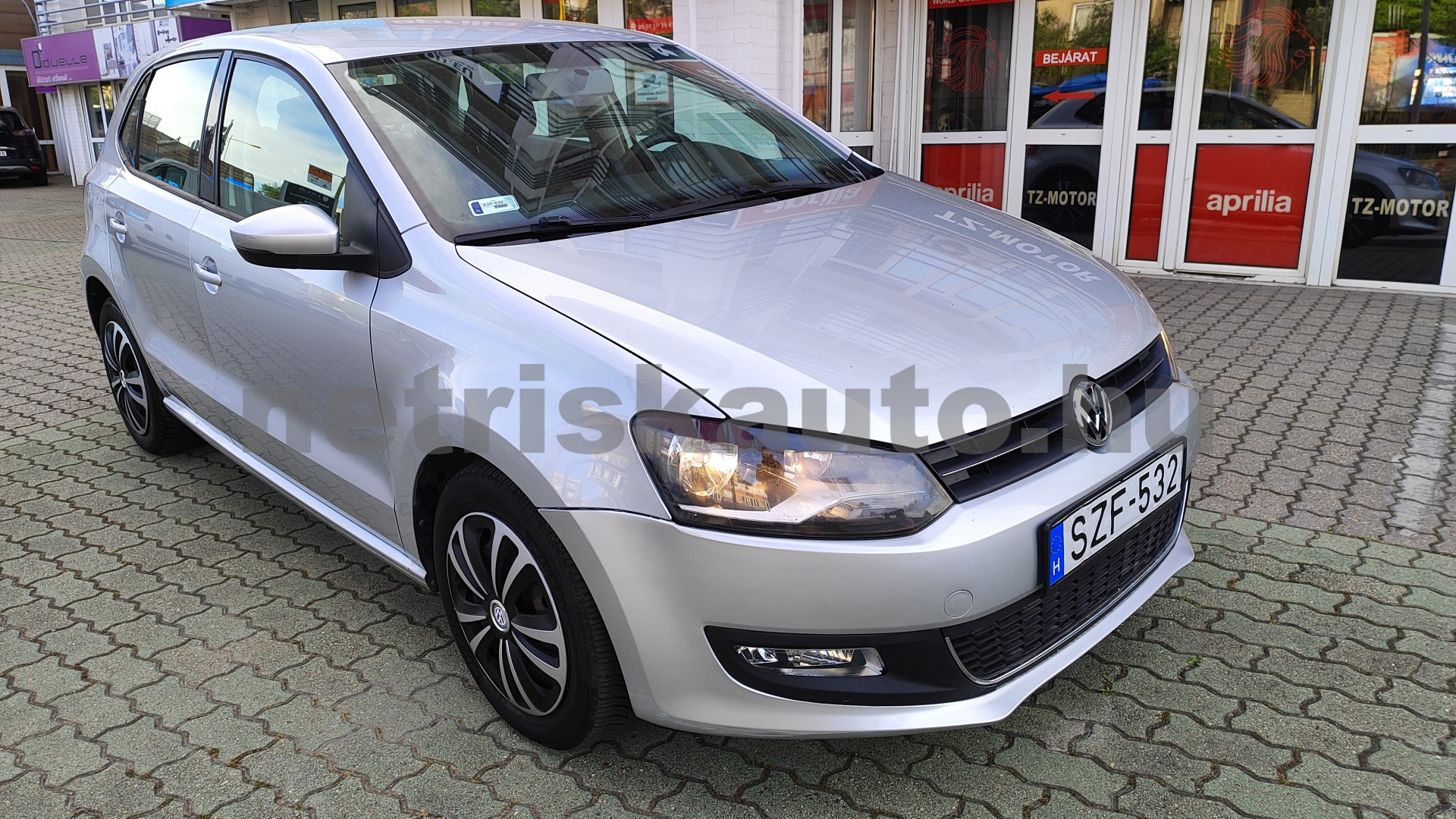 VW Polo 1.6 90 CR TDI Comfortline DSG személygépkocsi - 1598cm3 Diesel 121446 1/12