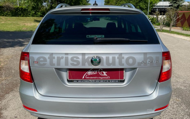 SKODA Superb 2.0 CR TDI Elegance DSG személygépkocsi - 1968cm3 Diesel 120254 9/47