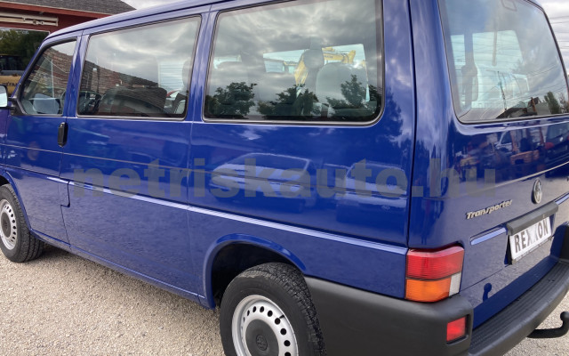 VW TRANSPORTER T4 2.5 7DB 1K2 9 ÚJ LÁMPÁS,KLÍMÁS,FRISS VIZSGÁVAL,KITŰNŐ ÁLLAPOT személygépkocsi - 2461cm3 Diesel 121289 3/10