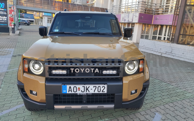 TOYOTA Land Cruiser 2.8 D-4D First Edition Aut. [7sz] személygépkocsi - 2754cm3 Diesel 121601 3/12