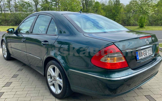 MERCEDES-BENZ E-osztály E 300 BLUETEC Elegance Aut. személygépkocsi - 2987cm3 Diesel 120178 7/39