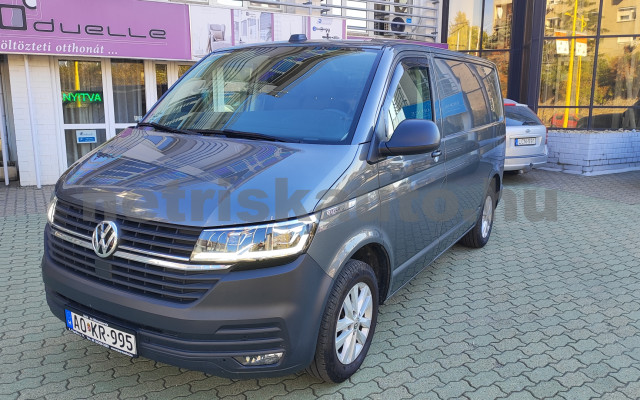 VW Transporter 2.0 TDi T6.1 RT (3 sz.) tehergépkocsi 3,5t össztömegig - 1968cm3 Diesel 121609 11/12