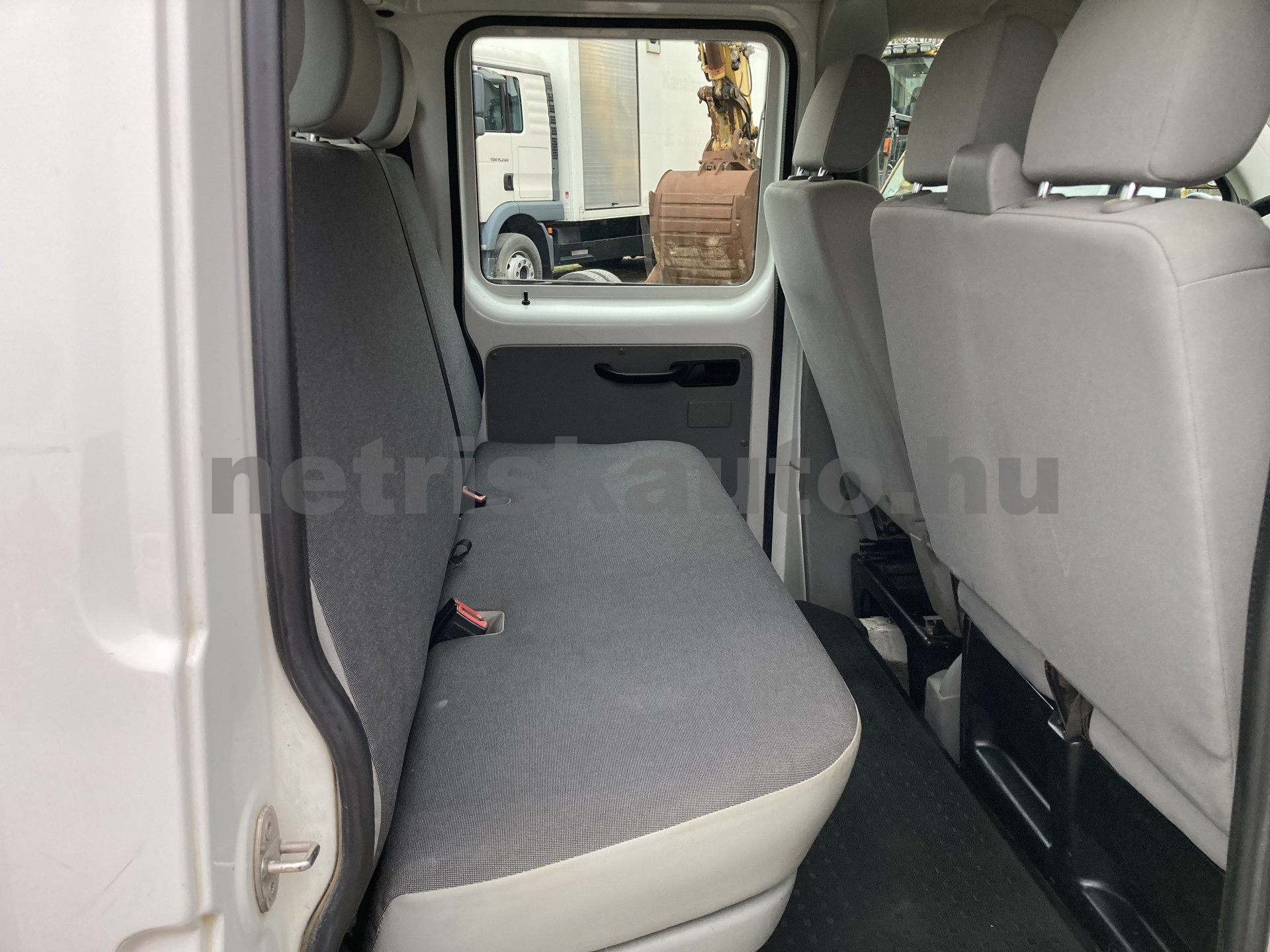 VW Transporter 2.0 CR TDI BMT tehergépkocsi 3,5t össztömegig - 1968cm3 Diesel 121342 10/10