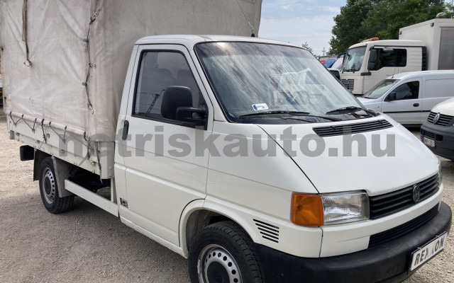 VW Transporter 2.5 Syncro 7DL 1K5 tehergépkocsi 3,5t össztömegig - 2461cm3 Diesel 121522 2/8
