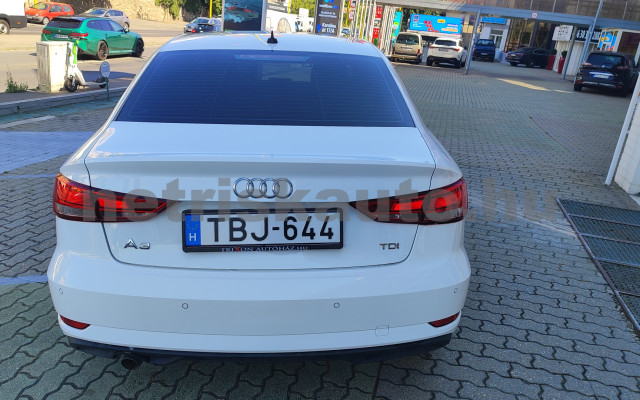 AUDI A3 30 TDI Design személygépkocsi - 1598cm3 Diesel 121512 4/12