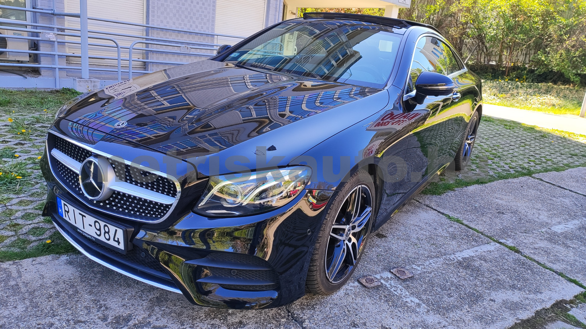 MERCEDES-BENZ E-osztály E 350 d 4Matic 9G-TRONIC személygépkocsi - 2987cm3 Diesel 121438 12/12