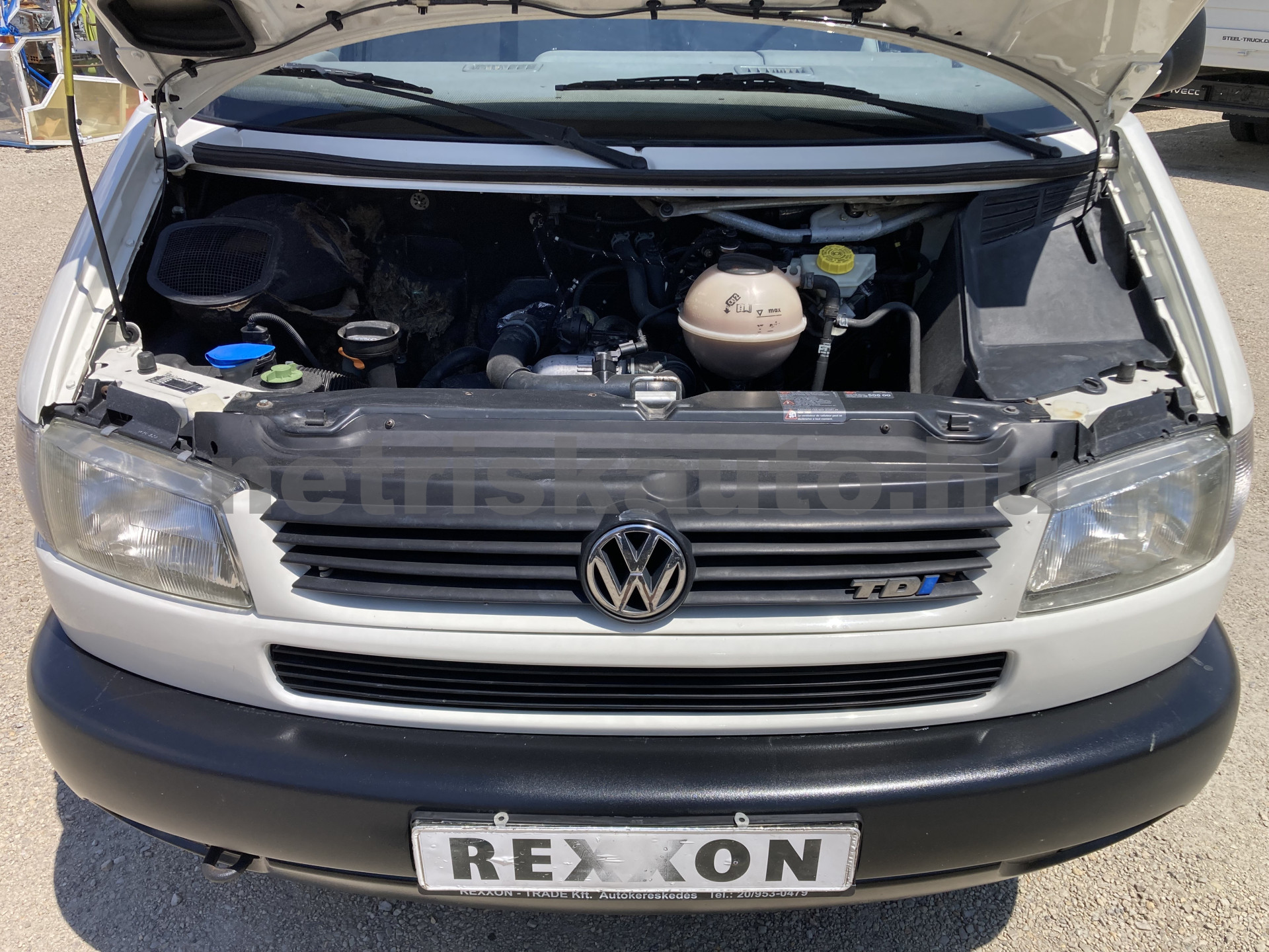 VW Transporter 2.5 Mixto tehergépkocsi 3,5t össztömegig - 2461cm3 Diesel 121513 5/9