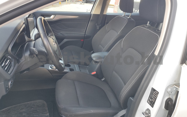 FORD Focus Kombi 1.5 TDCi tehergépkocsi 3,5t össztömegig - 1499cm3 Diesel 121604 5/12