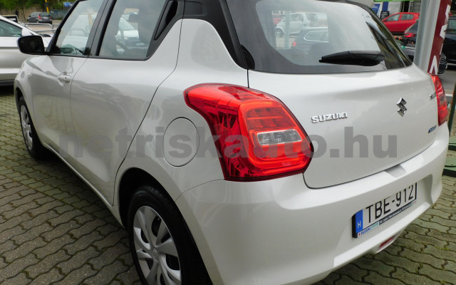 SUZUKI Swift személygépkocsi - 1197cm3 Benzin 120174 2/12