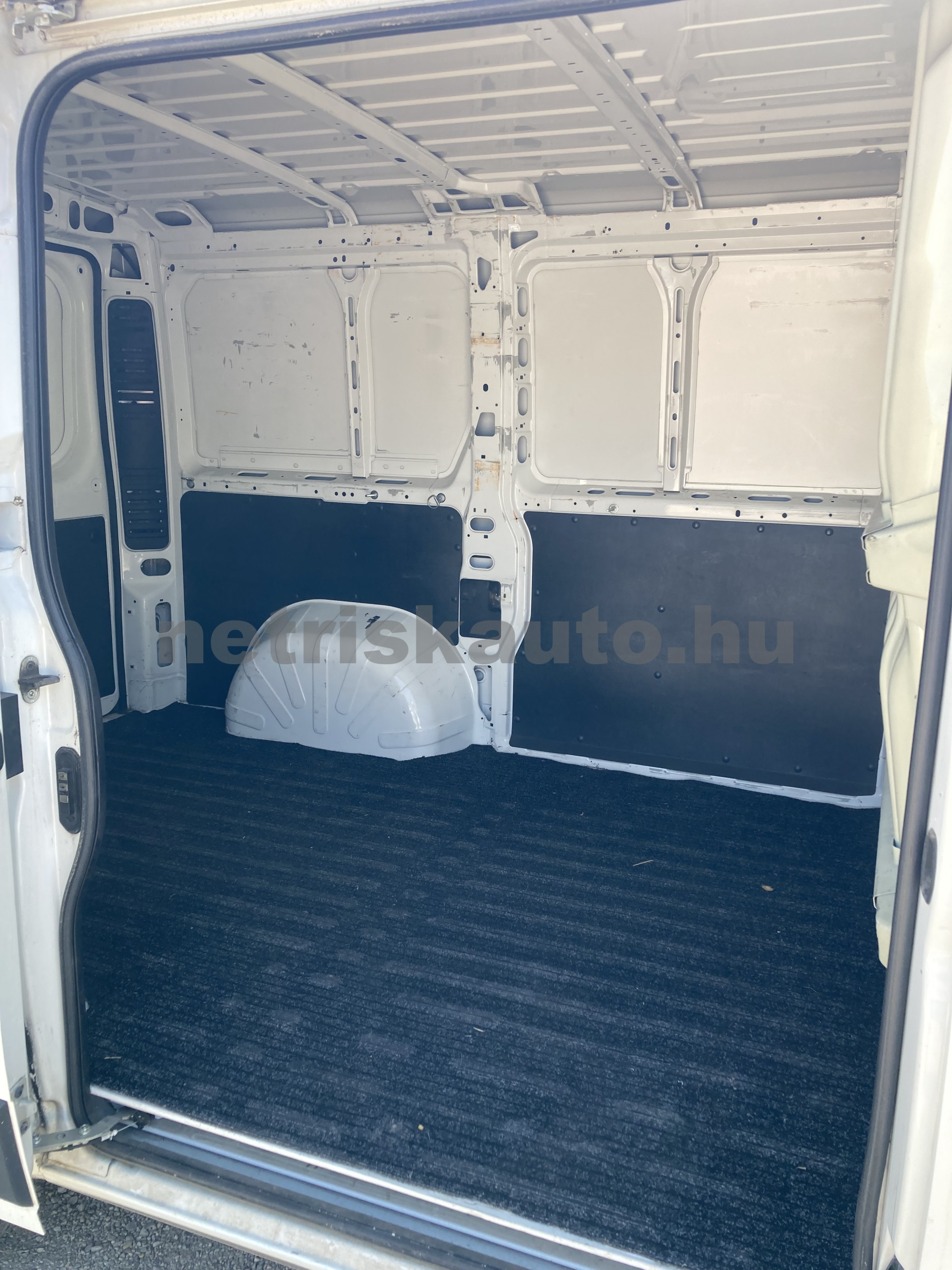 CITROEN Jumper 2.2 HDi 30 L1H1 Comfort tehergépkocsi 3,5t össztömegig - 2198cm3 Diesel 121243 7/9