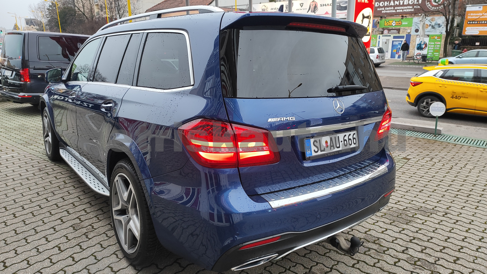 MERCEDES-BENZ GLS-osztály GLS 350 d 4Matic Aut. (7 sz.) személygépkocsi - 2987cm3 Diesel 121399 2/12