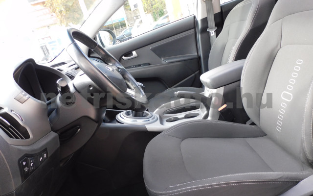 KIA Sportage 1.7 CRDi EX Limited személygépkocsi - 1685cm3 Diesel 120466 5/12
