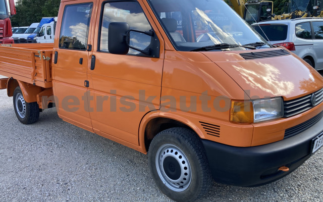 VW Transporter 2.4 7DM 1Z2 F tehergépkocsi 3,5t össztömegig - 2370cm3 Diesel 120386 2/9