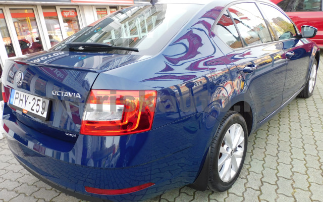 SKODA Octavia 2.0 CR TDI Style 4x4 DSG E6 személygépkocsi - 1968cm3 Diesel 120120 4/12