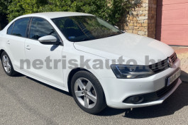 VW Jetta 1.2 TSI Comfortline személygépkocsi - 1197cm3 Benzin 121444
