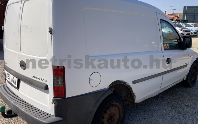 OPEL Combo 1.7 DI tehergépkocsi 3,5t össztömegig - 1686cm3 Diesel 121580 4/8