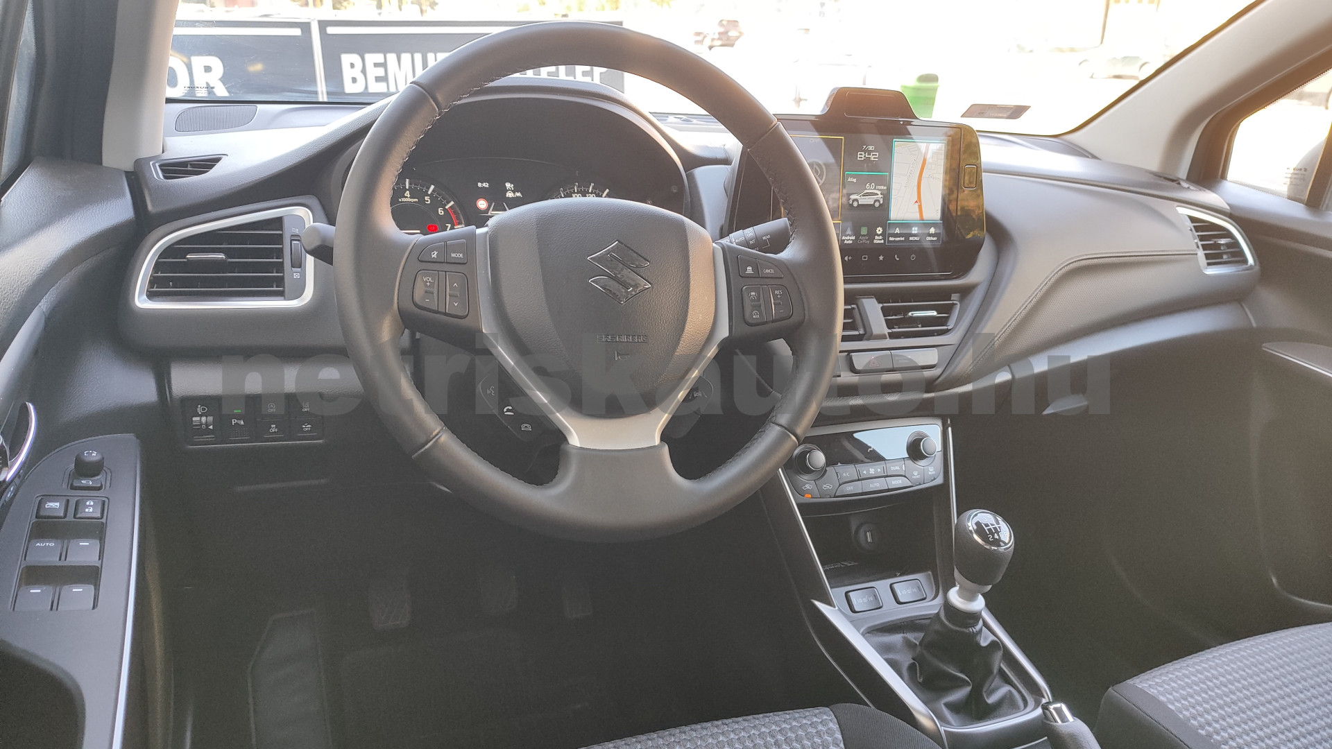 SUZUKI S-Cross 1.4 Hybrid GL+ személygépkocsi - 1373cm3 Hybrid 121543 6/12