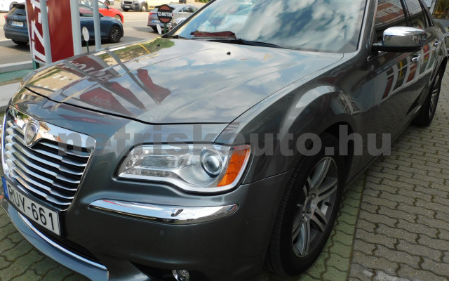LANCIA Thema 3.0 CRD Platinum Aut. személygépkocsi - 2987cm3 Diesel 120241 3/12