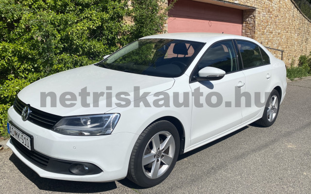 VW Jetta 1.2 TSI Comfortline személygépkocsi - 1197cm3 Benzin 121444 11/12