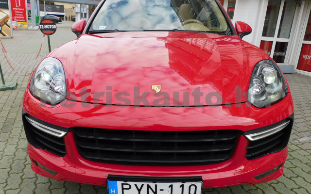 PORSCHE Cayenne Cayenne GTS tiptronic személygépkocsi - 3604cm3 Benzin 120113 12/12