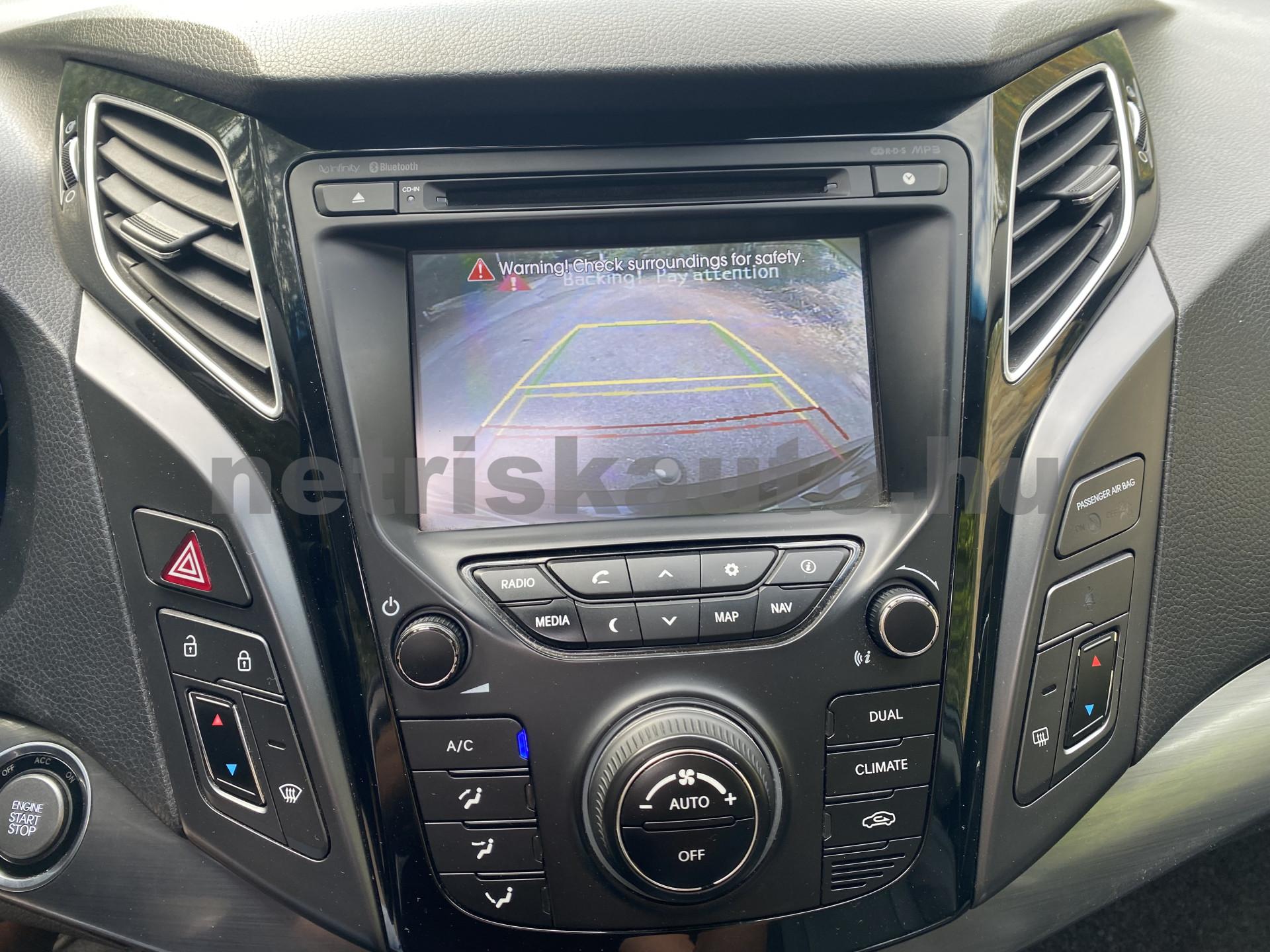HYUNDAI i40 2.0 GDI Premium személygépkocsi - 1999cm3 Benzin 121557 8/12