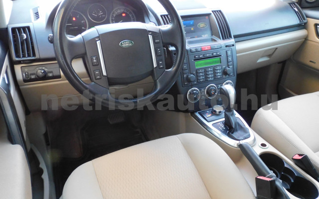 LAND ROVER Freelander 2.2 SD4 S Aut. személygépkocsi - 2179cm3 Diesel 121322 6/12