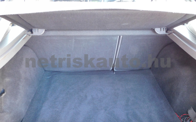 FORD Focus 1.6 Trend Aut. személygépkocsi - 1596cm3 Benzin 120320 10/12