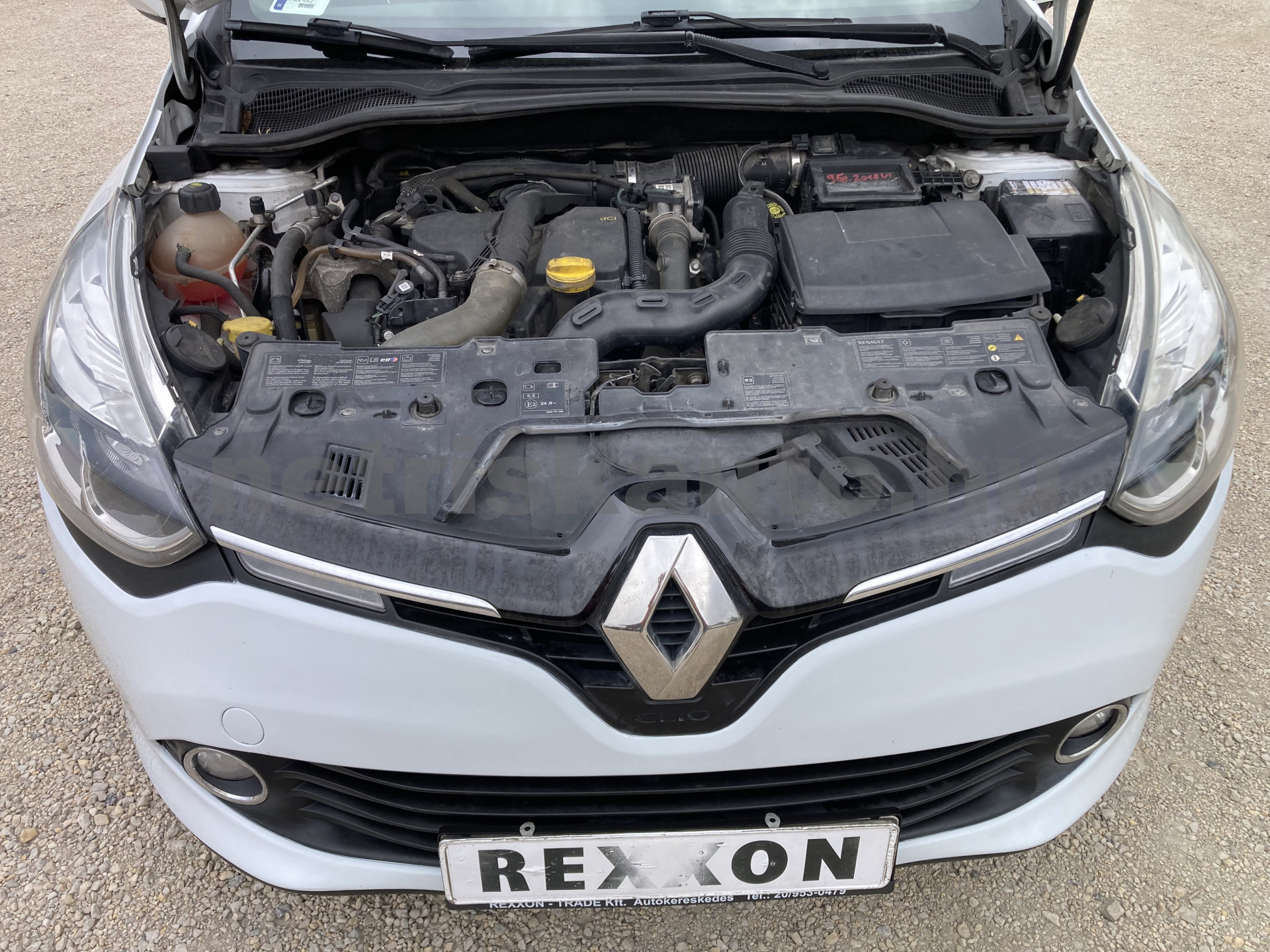 RENAULT Clio 1.5 dCi Authentique tehergépkocsi 3,5t össztömegig - 1461cm3 Diesel 121534 5/10