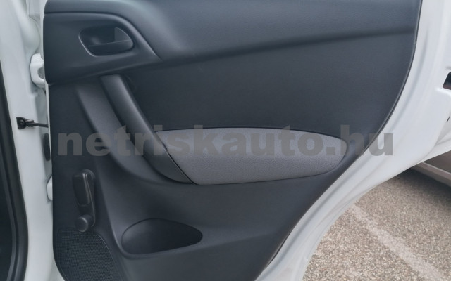 CITROEN C3 1.0 VTi/PureTech Tendance személygépkocsi - 999cm3 Benzin 120036 8/31