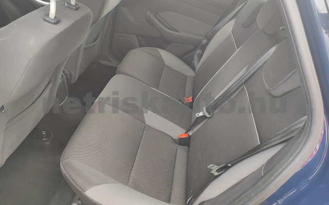 FORD Focus 1.6 Ti-VCT Trend személygépkocsi - 1596cm3 Benzin 121616 10/12