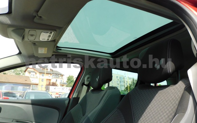 RENAULT Clio 1.2 TCe GT EDC EURO6 személygépkocsi - 1197cm3 Benzin 120175 9/12