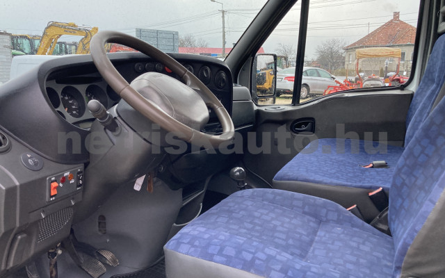 IVECO 35 DailyC 14 VÁLTÓLEHAJTÁSOS BILLENCS,KLÍMA tehergépkocsi 3,5t össztömegig - 2998cm3 Diesel 121398 8/9
