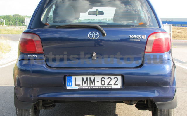 TOYOTA Yaris 1.3 Linea Sol személygépkocsi - 1299cm3 Benzin 120321 6/10