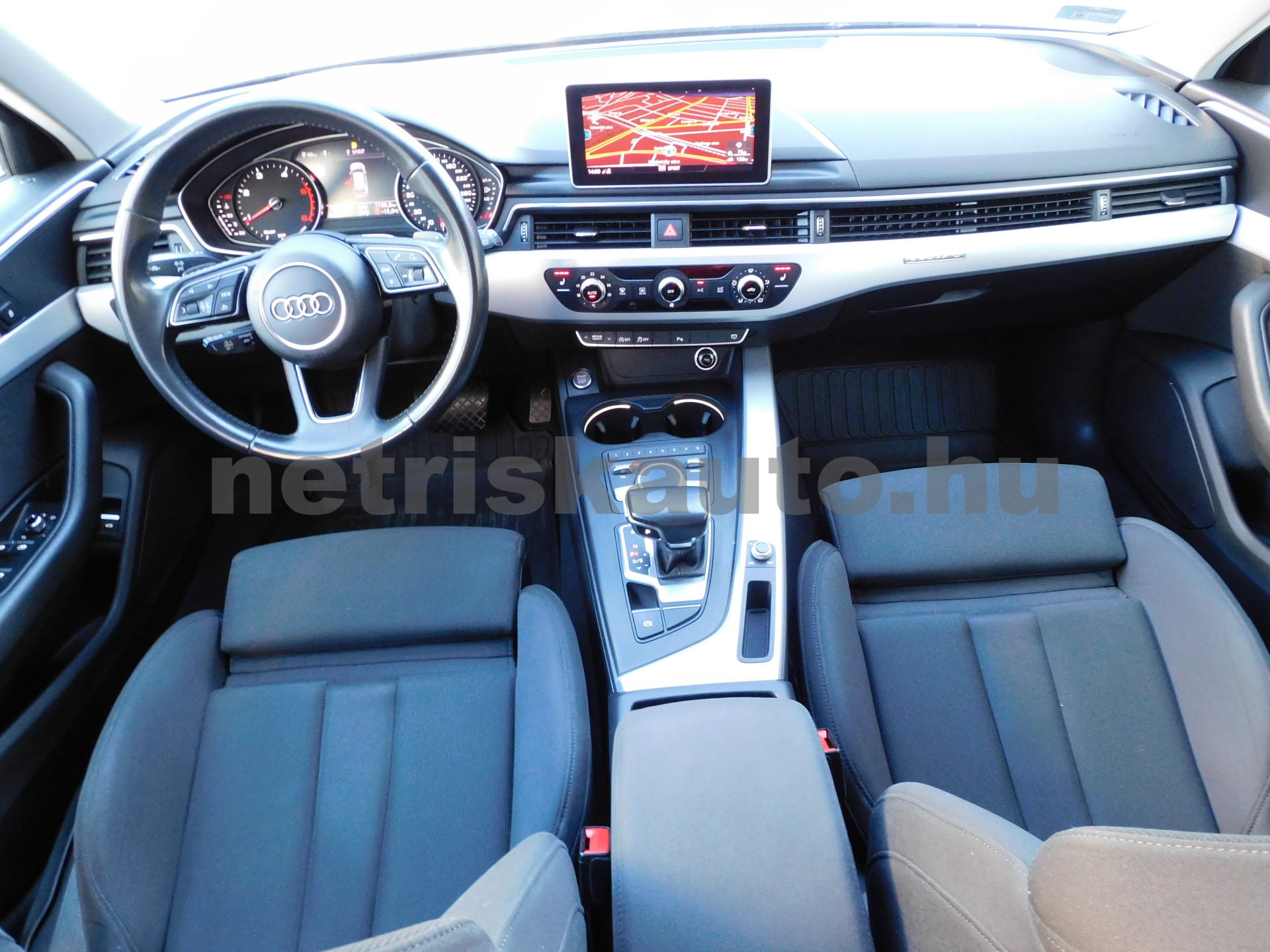 AUDI A4 40 TDI S line quattro S-tronic személygépkocsi - 1968cm3 Diesel 121040 6/12