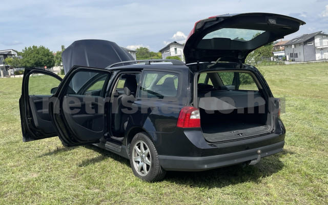 VOLVO V70/XC70 2.0 D Ocean Race személygépkocsi - 1997cm3 Diesel 120264 8/12